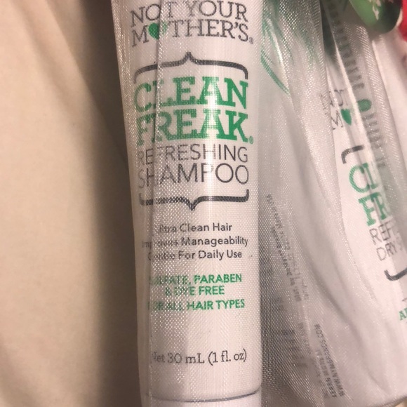 Not Your Mother’s hair bundle - Picture 4 of 4